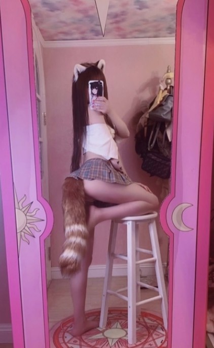 上海高颜值温柔小姐姐白色丝袜纯纯挡不住插入美臀猛艹销魂