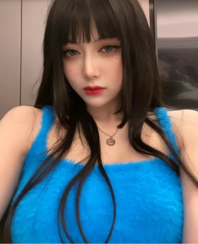 浦东约高端美女模特巨乳性感嫩模皮肤白嫩性感叫床声受不了